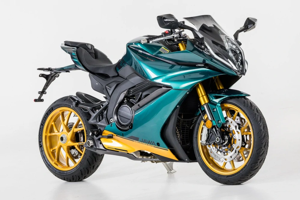 JD 750 by JAWA Racing 